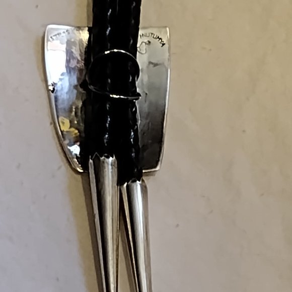 🎬 Vintage Sterling Silver Bolo Tie - Picture 3 of 8